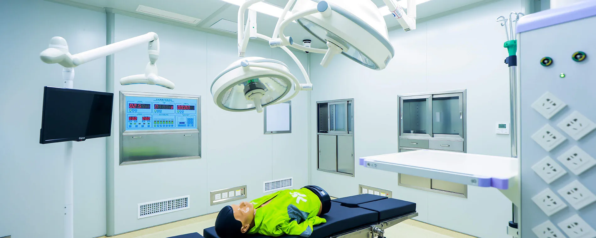 Biomedical laboratory at Nanjing Medical University