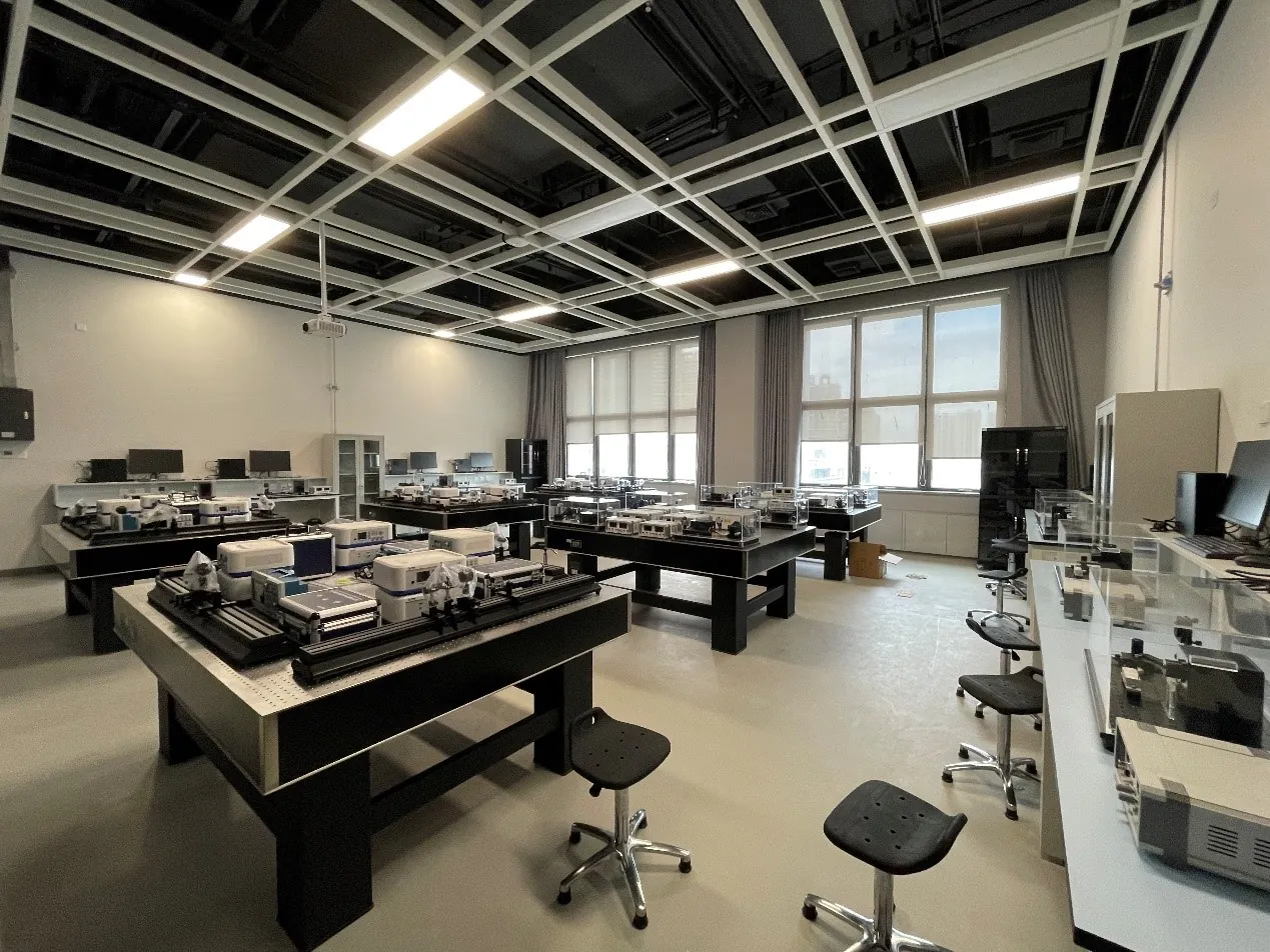 Applied engineering laboratory at Shenzhen Technology University